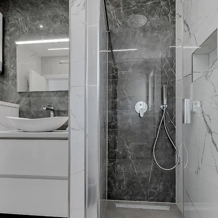 Pejic New, Penthouse Podgora